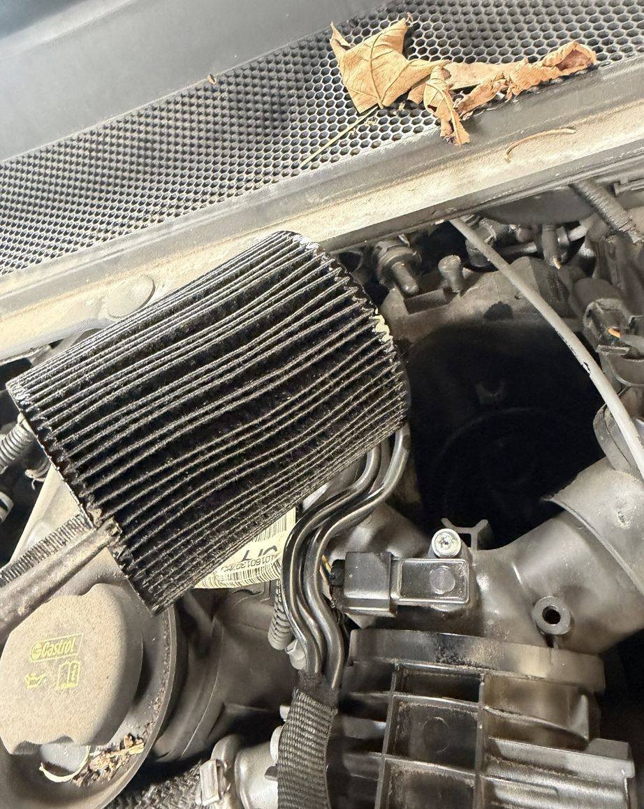 Worn filter removed during MOT and service work in Kent